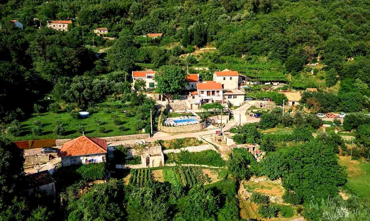 Vila Nikola Bratešići Kültér fotó
